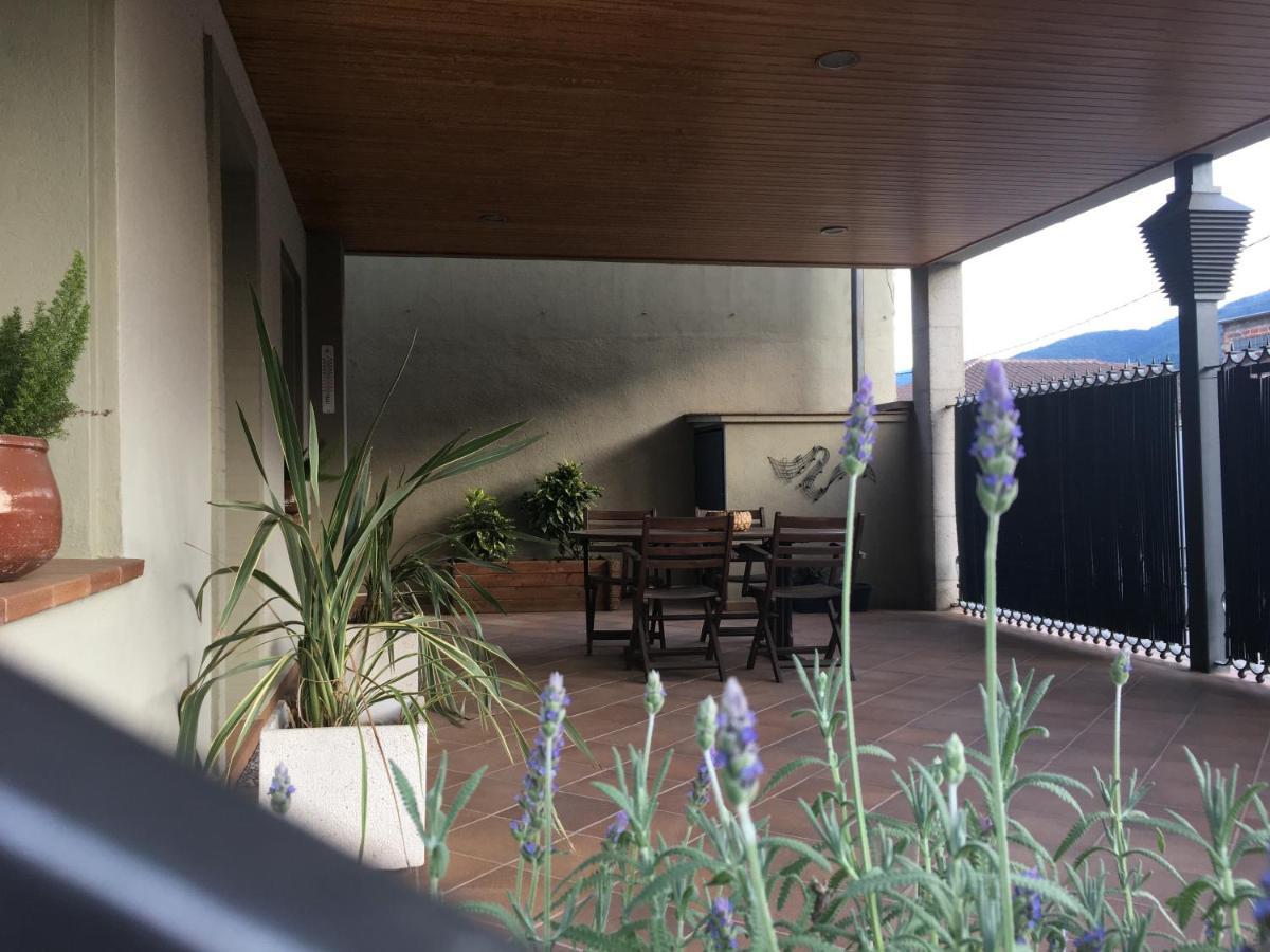 Can Musiquem Amb Piscina Les Planes d'Hostoles Exterior photo